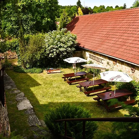 Guest house A U Rezku